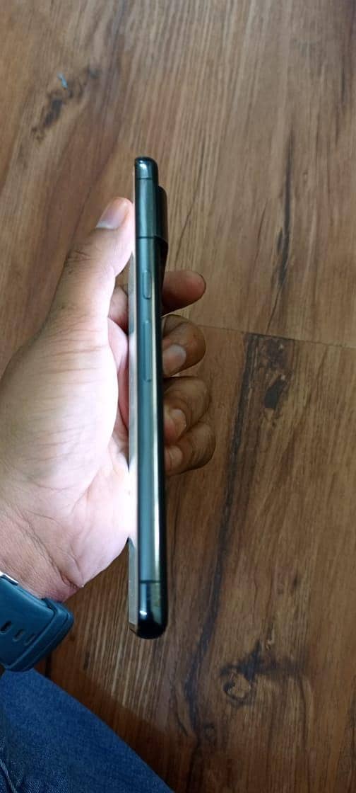 Google Pixel 8 Pro 4