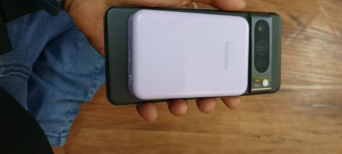 Google Pixel 8 Pro 7