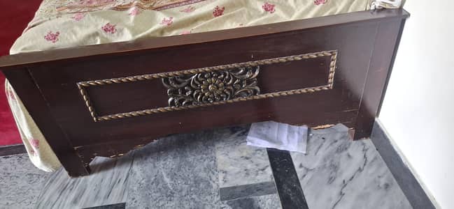 Wooden pair of single Bed set
