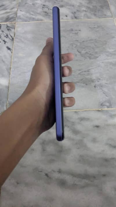 Vivo Y21