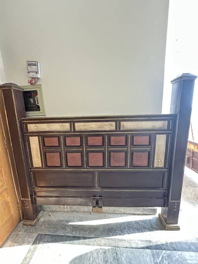 King size bed