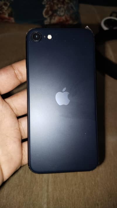 Apple iPhone SE 2022 factory unlocked