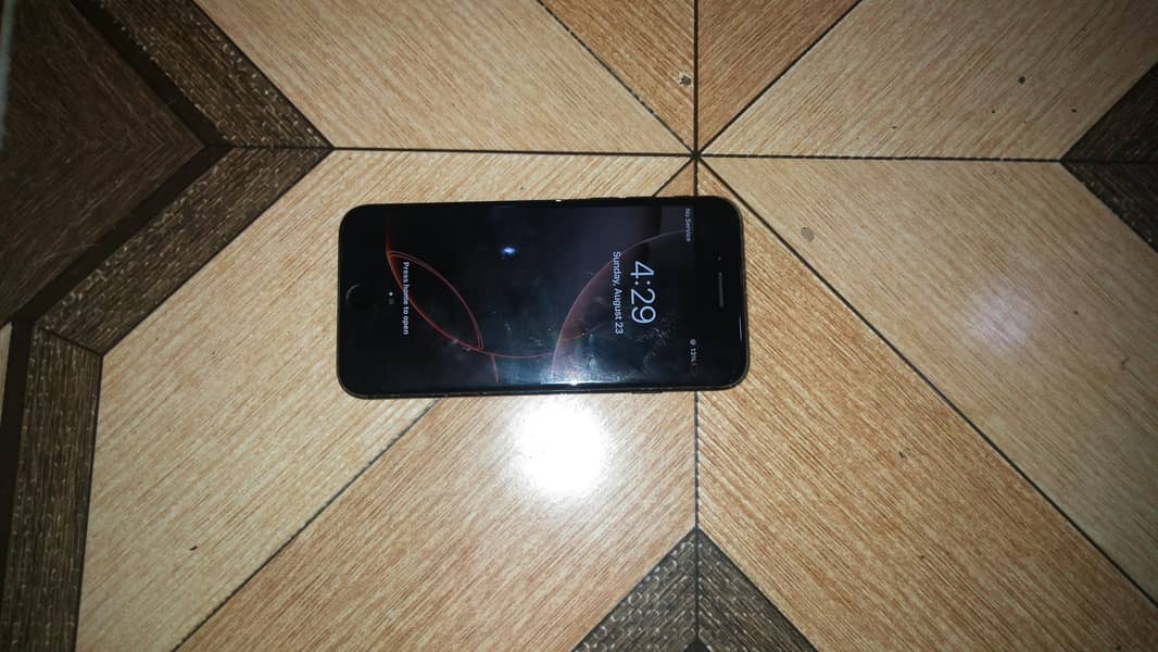 Apple iPhone 7 5