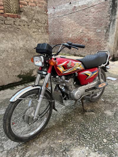 Honda 125 2025