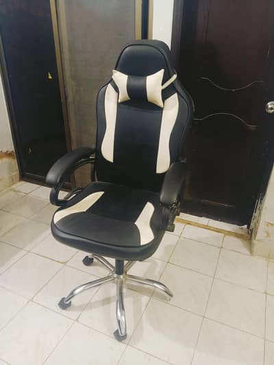 Gaming / Office Chair - Black White - Neck Pillow