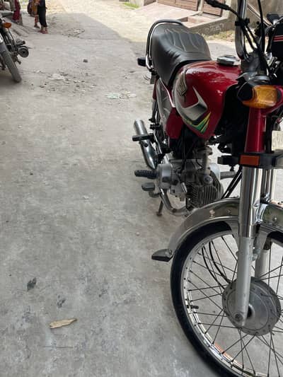 HONDA CD 70