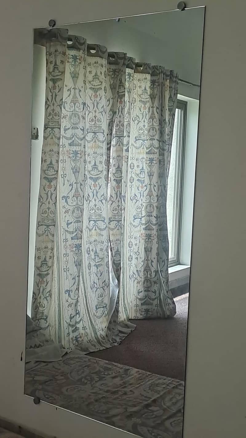 mirror 0