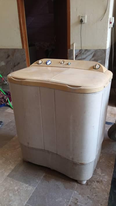 2in 1 washing machine condition 10by 8