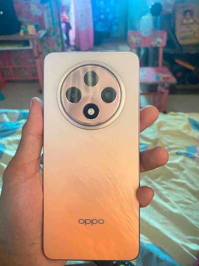 OPPo Reno 12F 256 Gb PATA approved condition 10/10