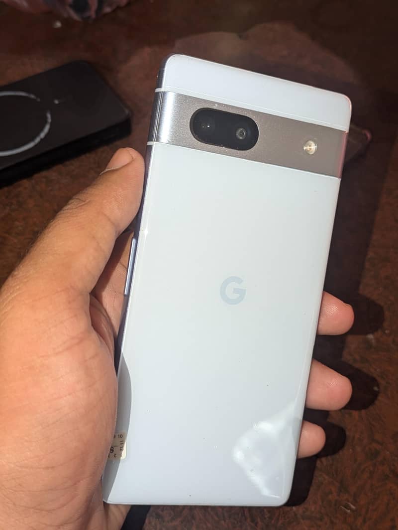 Google Pixel 7a 3