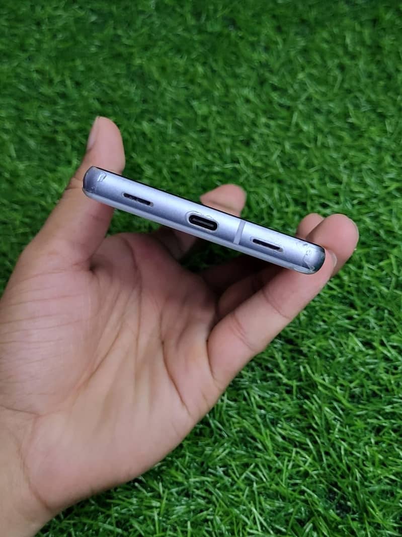 Google Pixel 7a 3
