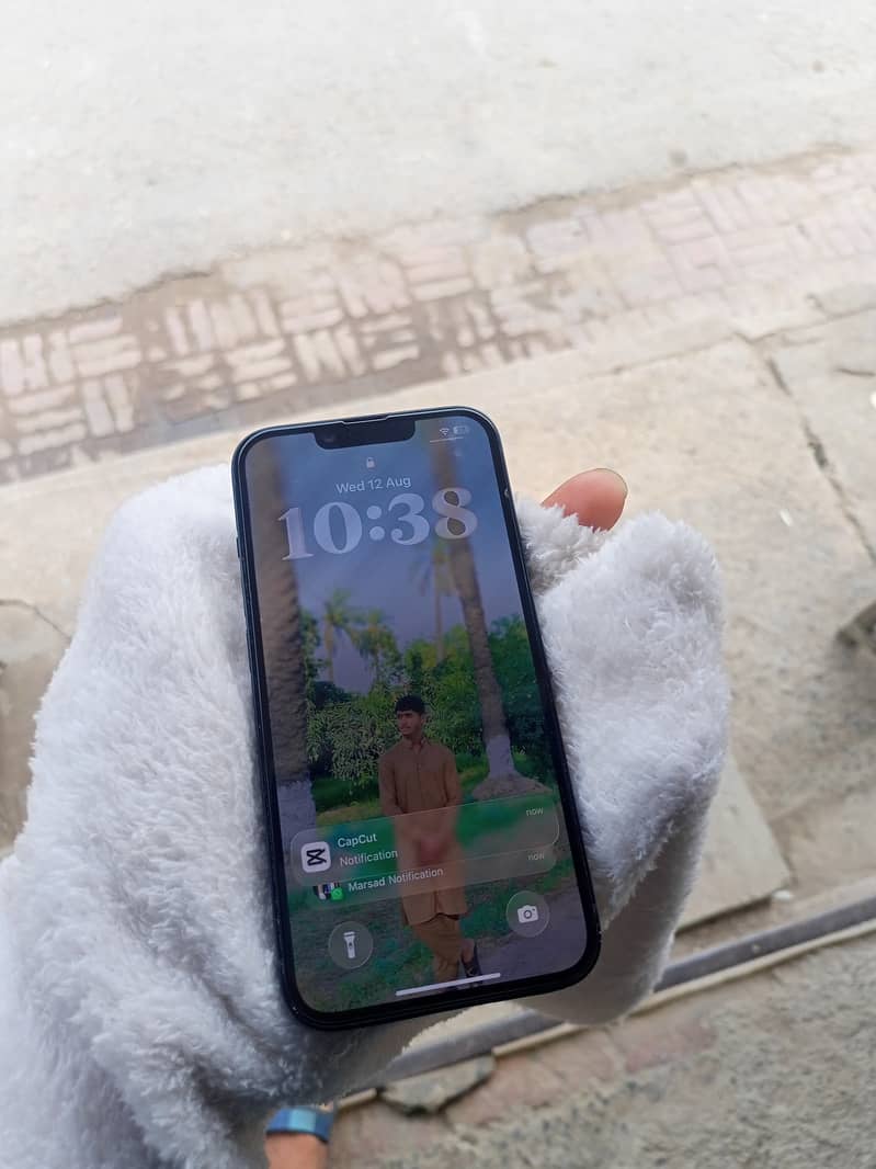 Apple iPhone 14 5