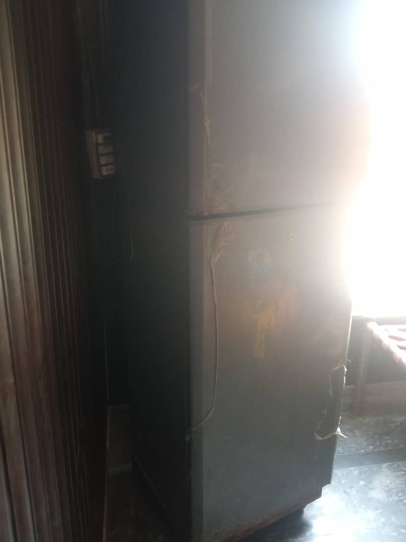 Refrigerator 3