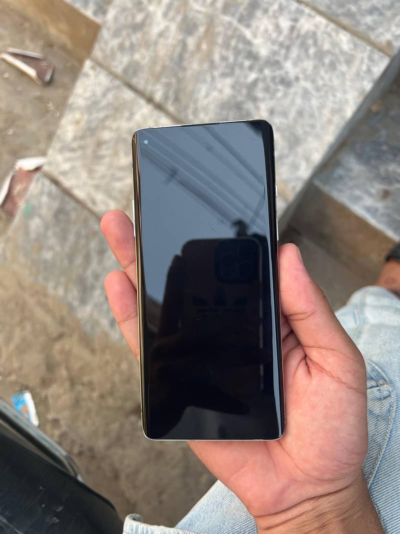 One Plus 8 5