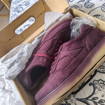 EU 42 Hustle N'Holla Shoes for Casual Wear