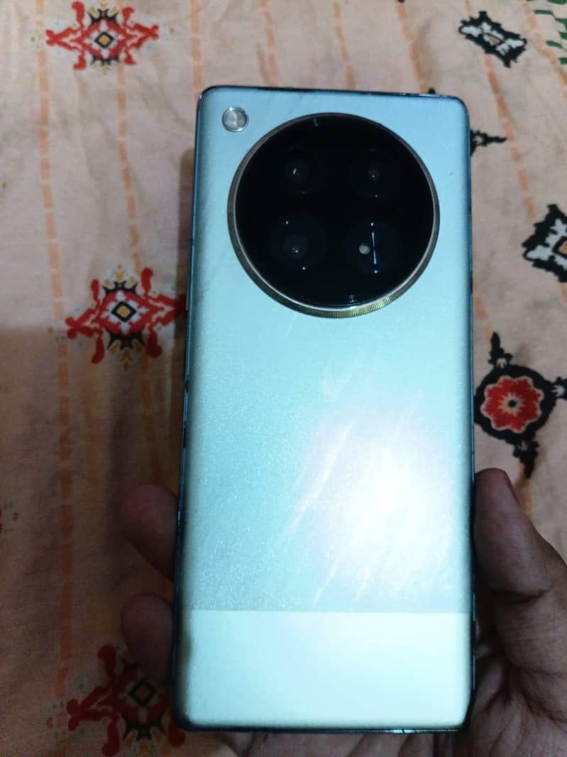 Infinix Zero 40 1