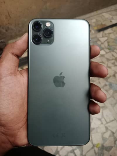 Apple iPhone 11 Pro Max I cloud bypas 10by10 condition