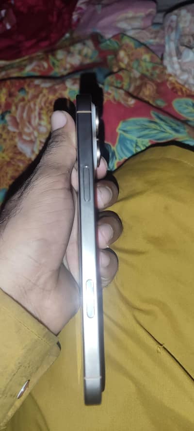 Apple iPhone 16 Pro Max non pta all ok