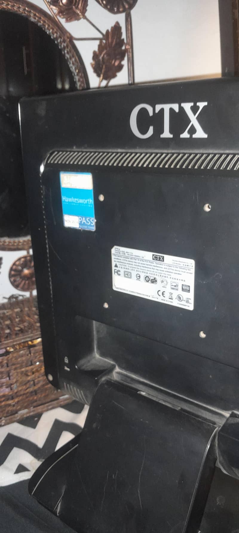 CTX LCD MONITER 2