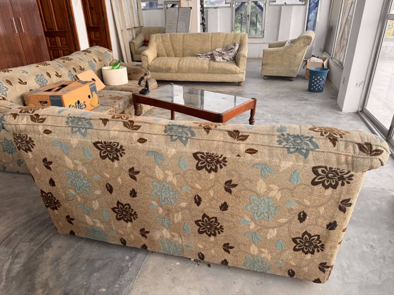 Sofa set with table 3+2+table 0