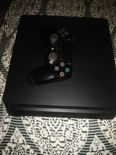 PS4 500gb condition 10/9 contact number 03114144600