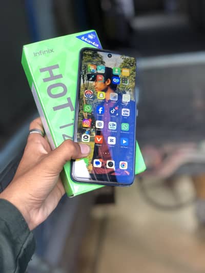 Infinix Hot 12 Play 4+4/64 no any fault