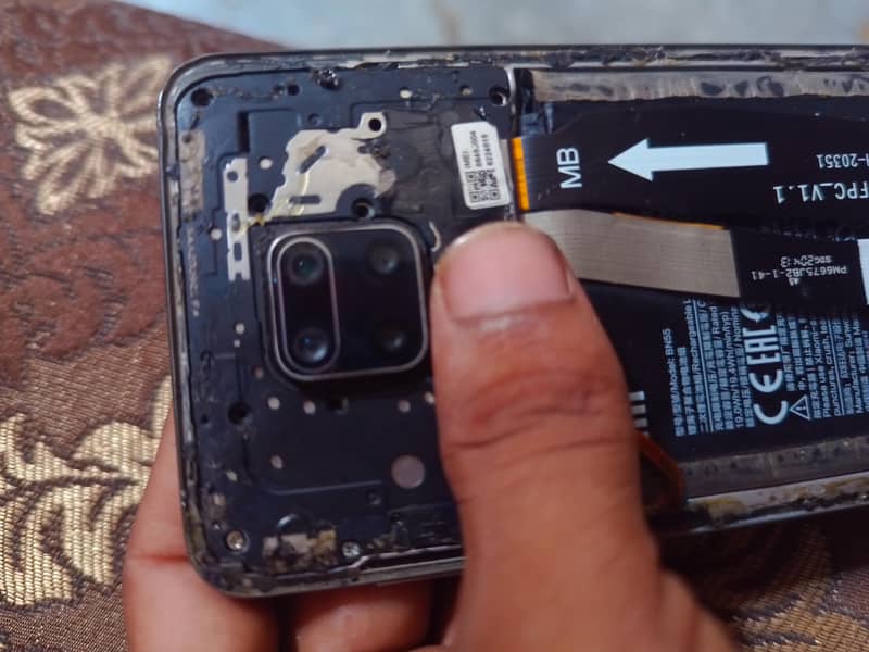 Xiaomi Redmi Note 9S 6