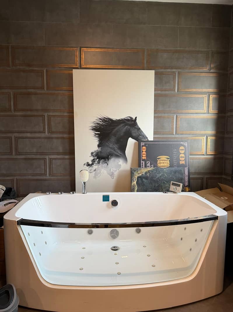 Bath tub 1