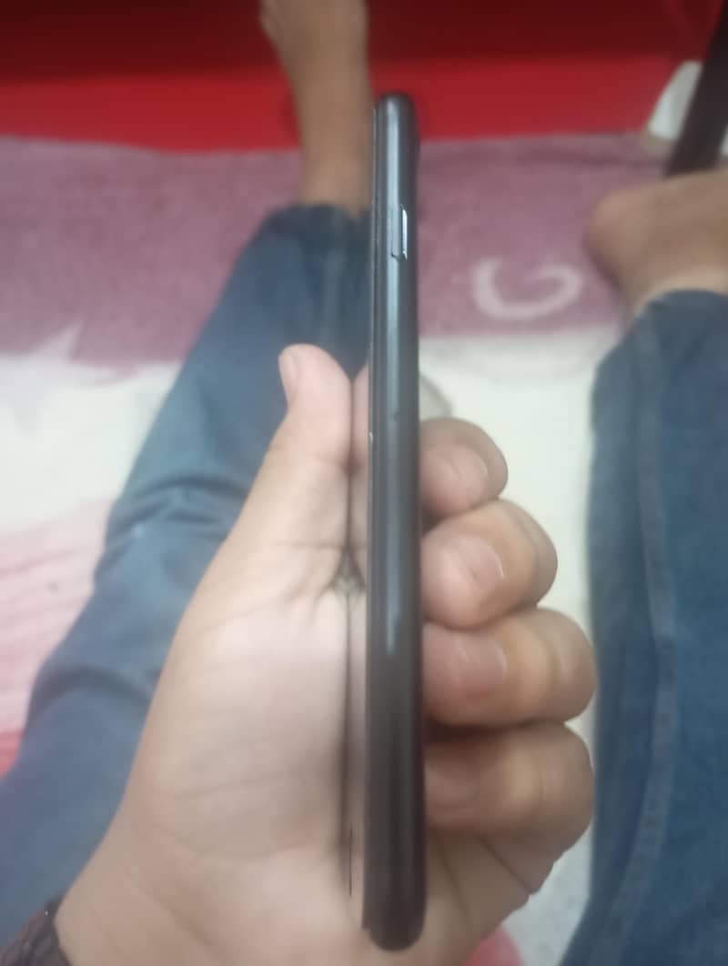 Apple iPhone SE 3