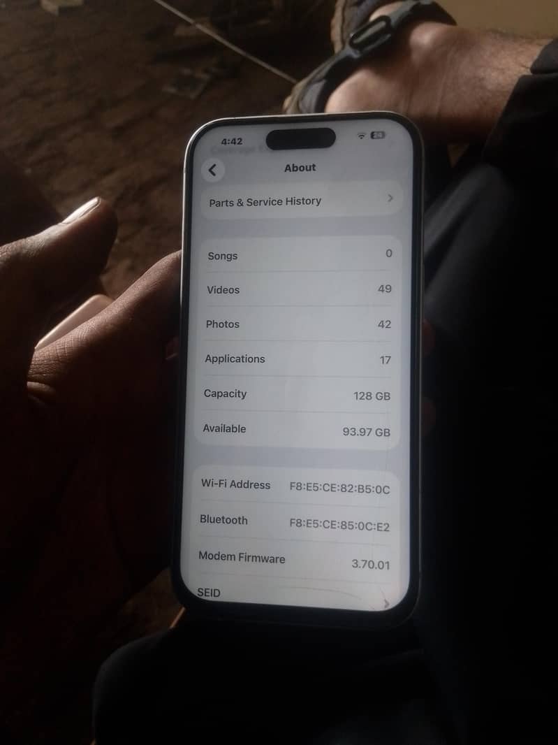 Apple iPhone 15 7