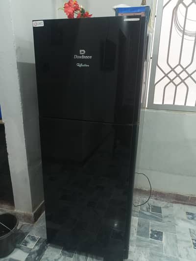 Dawlence glass door reflection series medium size