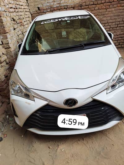 Toyota Vitz 2018 reg 2022