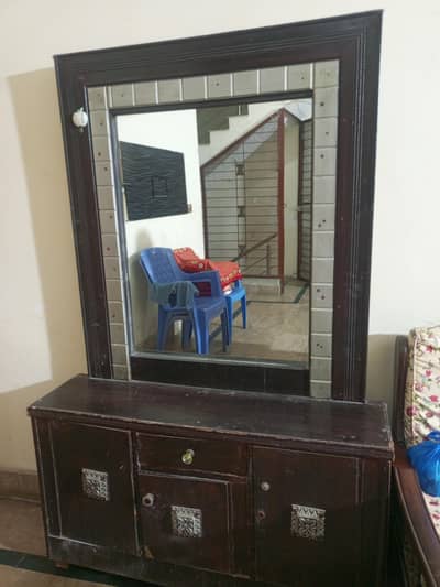 Dressing Table