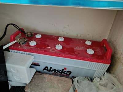 5 month almost new 130A alaska battery plus 12 volt UPS