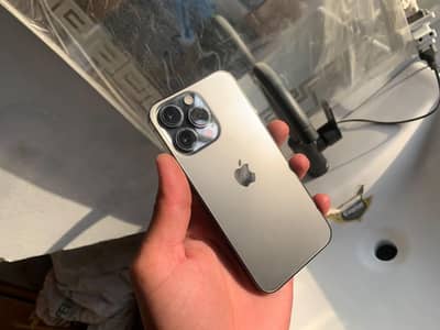 Apple iPhone 13 Pro