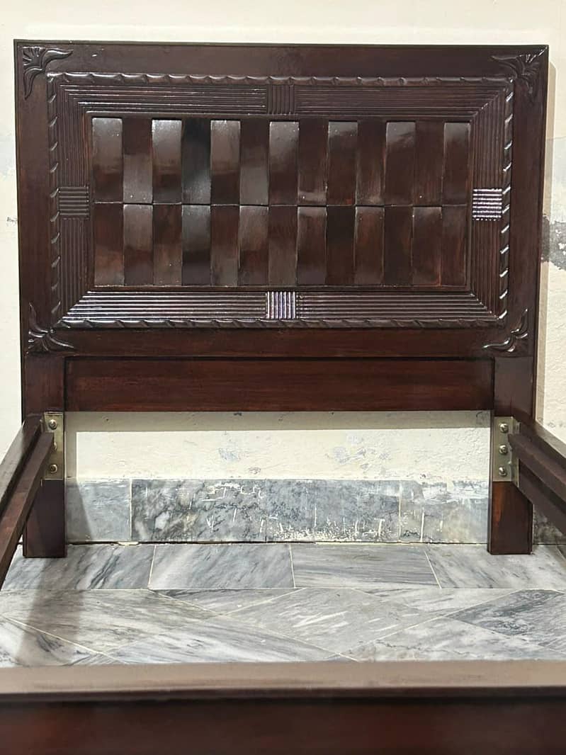 single bed 2