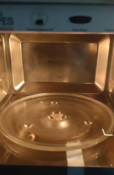 *ALL PURPOSE OVEN/MICROWAVE NEW TECHNOLOGY
