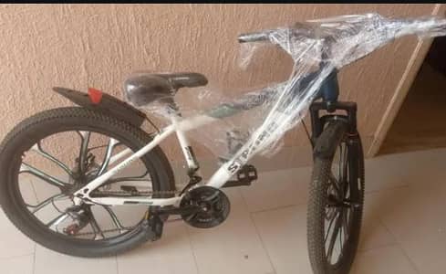 strong bicycle six gear almost new