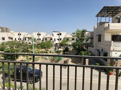 West Open Park Facing 240 Yard Banglow For Sale