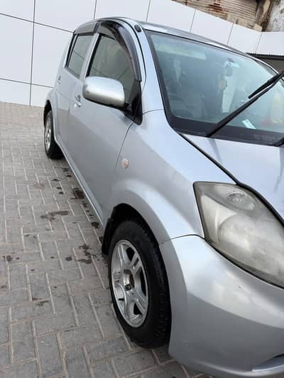 Toyota Passo 2006