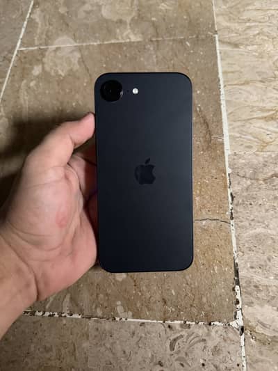 Apple iPhone 16e 128Gb Jv