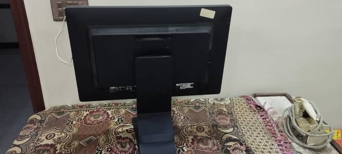 monitor 24 inch LED