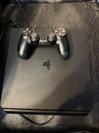 PlayStation 4 Slim 500 GB