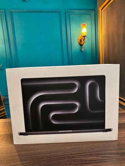 macbook m4 pro 16inch | m4 pro chip | 24gb | 512GB | box charger