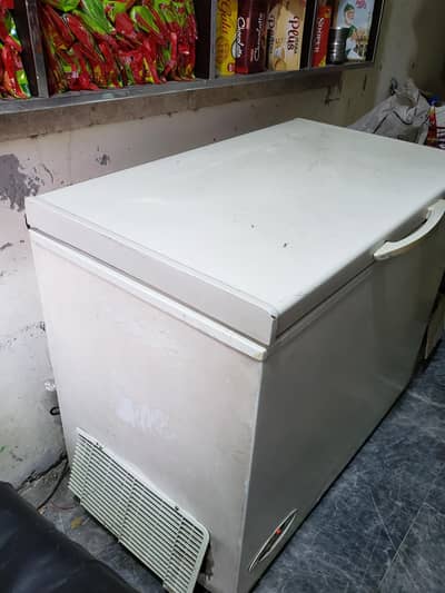 waves freezer 10 10 condition all ok