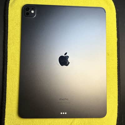 Ipad pro m4 chip 13 inches 256gb storage i pad