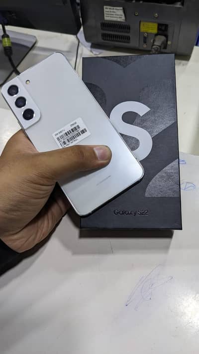 Samsung Mobile S22