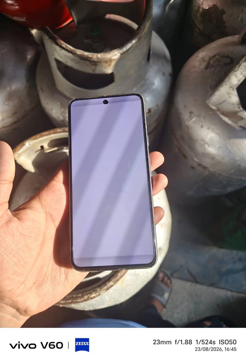 Google Pixel 8 1