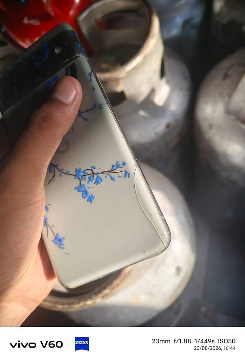 Google Pixel 8 2