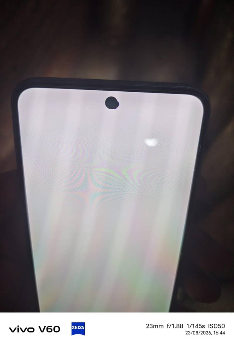 Google Pixel 8 4